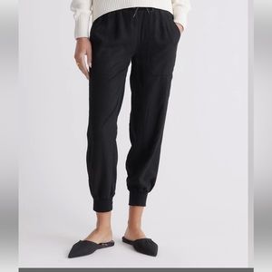Quince black tencel jogger pants medium